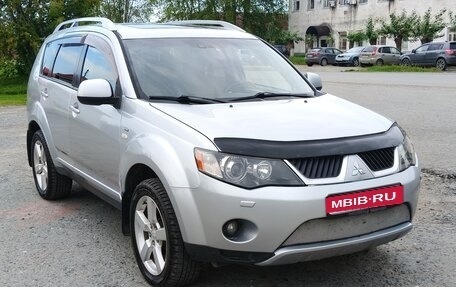 Mitsubishi Outlander III рестайлинг 3, 2008 год, 1 255 000 рублей, 1 фотография