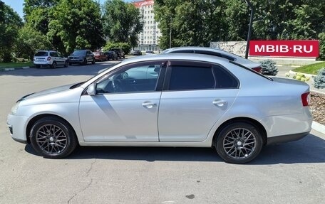 Volkswagen Jetta VI, 2009 год, 499 000 рублей, 1 фотография