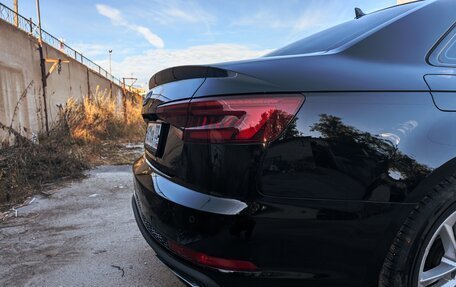 Audi A4, 2019 год, 2 700 000 рублей, 11 фотография