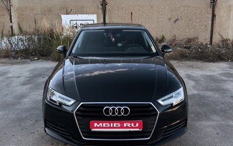 Audi A4, 2019 год, 2 700 000 рублей, 9 фотография