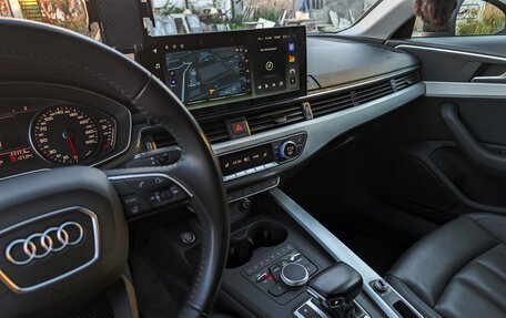Audi A4, 2019 год, 2 700 000 рублей, 22 фотография