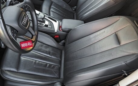 Audi A4, 2019 год, 2 700 000 рублей, 27 фотография
