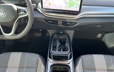 Volkswagen ID.4, 2025 год, 3 270 000 рублей, 15 фотография