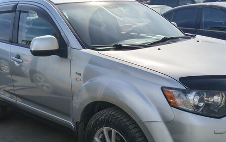 Mitsubishi Outlander III рестайлинг 3, 2008 год, 1 255 000 рублей, 6 фотография
