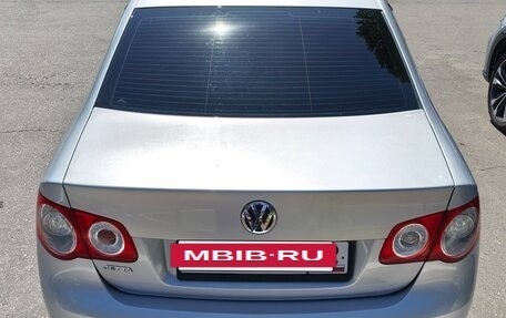 Volkswagen Jetta VI, 2009 год, 499 000 рублей, 4 фотография