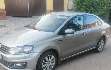 Volkswagen Polo VI (EU Market), 2020 год, 1 350 000 рублей, 2 фотография