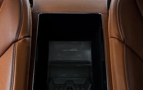 Audi A8, 2019 год, 6 500 000 рублей, 23 фотография