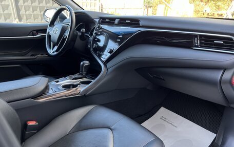 Toyota Camry, 2019 год, 2 969 000 рублей, 18 фотография