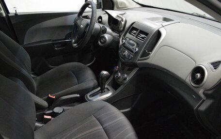 Chevrolet Aveo III, 2012 год, 450 000 рублей, 11 фотография