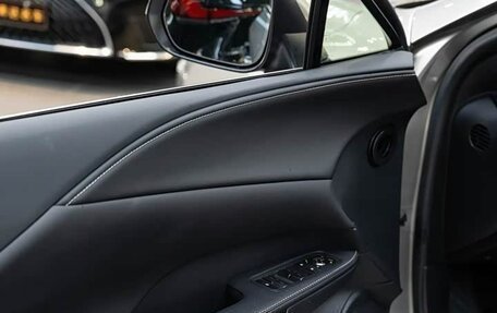 Lexus RX IV рестайлинг, 2025 год, 7 050 002 рублей, 19 фотография