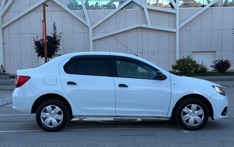 Renault Logan II, 2015 год, 490 000 рублей, 12 фотография