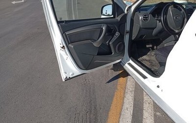 Renault Duster I рестайлинг, 2014 год, 735 000 рублей, 1 фотография