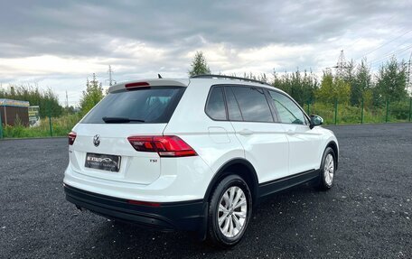 Volkswagen Tiguan II, 2017 год, 1 637 000 рублей, 6 фотография