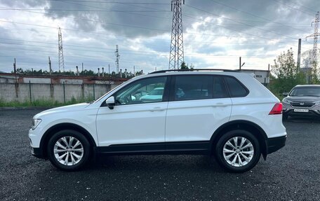 Volkswagen Tiguan II, 2017 год, 1 637 000 рублей, 2 фотография