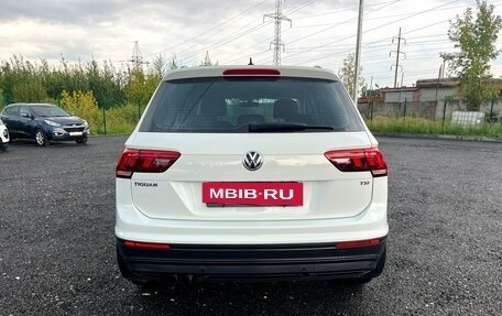 Volkswagen Tiguan II, 2017 год, 1 637 000 рублей, 4 фотография