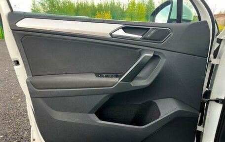 Volkswagen Tiguan II, 2017 год, 1 637 000 рублей, 11 фотография