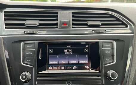 Volkswagen Tiguan II, 2017 год, 1 637 000 рублей, 21 фотография