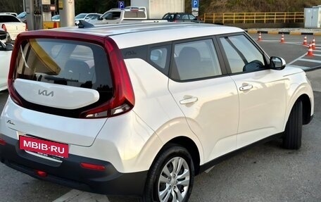 KIA Soul III, 2022 год, 1 850 000 рублей, 2 фотография
