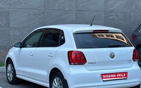 Volkswagen Polo VI (EU Market), 2014 год, 860 000 рублей, 3 фотография