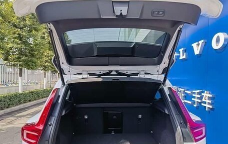 Volvo XC40 I, 2024 год, 3 600 000 рублей, 5 фотография