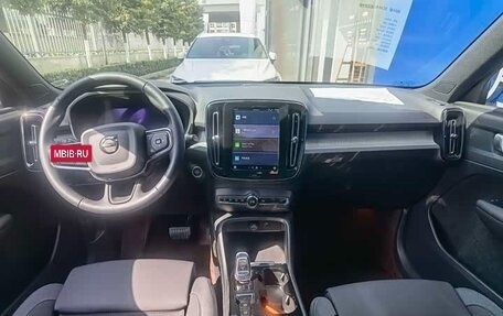 Volvo XC40 I, 2024 год, 3 600 000 рублей, 8 фотография