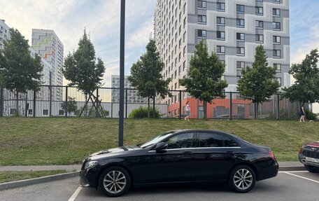 Mercedes-Benz E-Класс, 2019 год, 2 640 000 рублей, 2 фотография