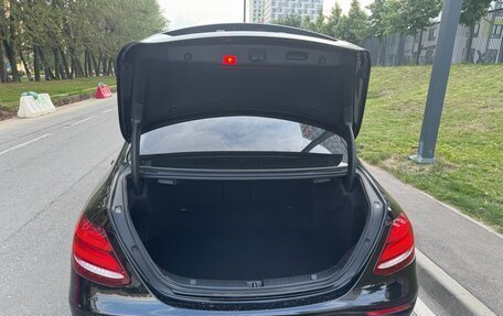 Mercedes-Benz E-Класс, 2019 год, 2 640 000 рублей, 6 фотография
