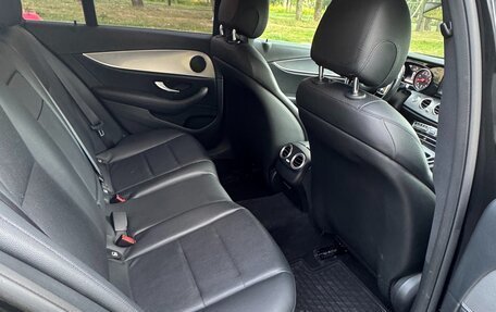 Mercedes-Benz E-Класс, 2019 год, 2 640 000 рублей, 9 фотография