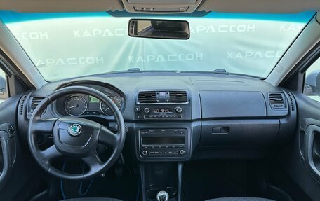 Skoda Fabia II, 2010 год, 595 000 рублей, 6 фотография
