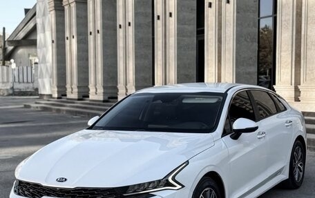 KIA K5, 2022 год, 2 455 000 рублей, 1 фотография