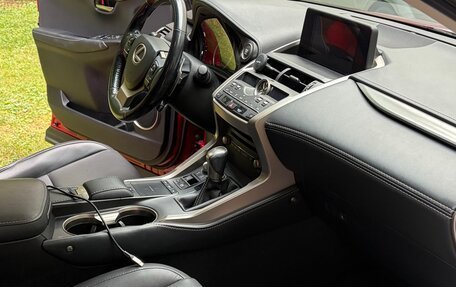 Lexus NX I, 2018 год, 2 400 000 рублей, 6 фотография