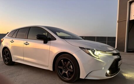 Toyota Corolla, 2021 год, 1 900 000 рублей, 3 фотография