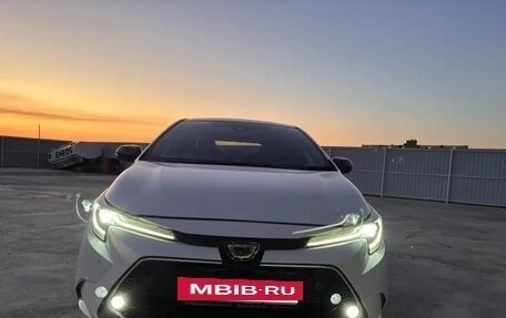 Toyota Corolla, 2021 год, 1 900 000 рублей, 2 фотография