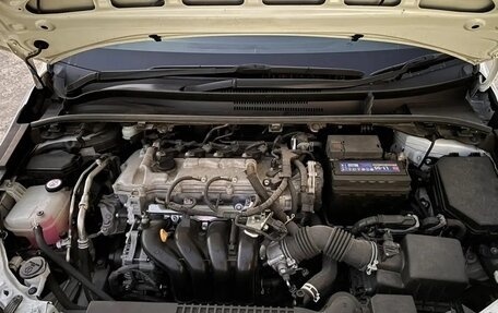 Toyota Corolla, 2021 год, 1 900 000 рублей, 9 фотография