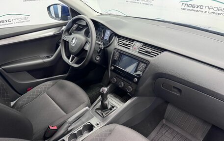 Skoda Octavia, 2018 год, 1 665 000 рублей, 19 фотография