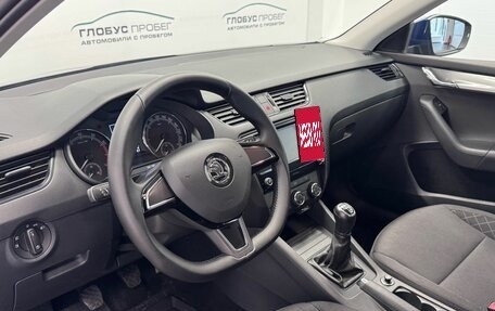 Skoda Octavia, 2018 год, 1 665 000 рублей, 10 фотография