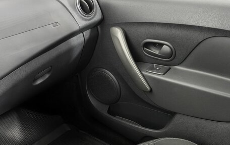 Renault Logan II, 2021 год, 1 155 000 рублей, 13 фотография