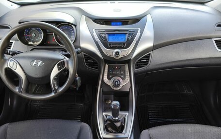 Hyundai Elantra V, 2013 год, 1 300 000 рублей, 15 фотография