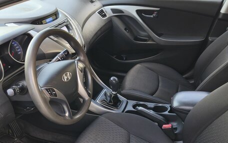 Hyundai Elantra V, 2013 год, 1 300 000 рублей, 17 фотография