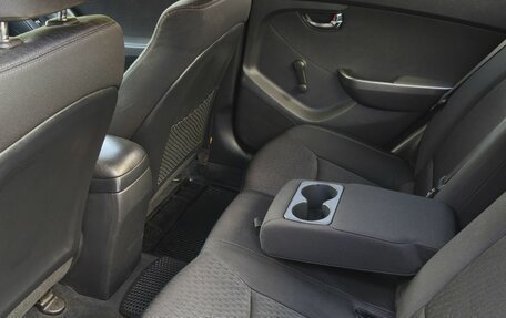 Hyundai Elantra V, 2013 год, 1 300 000 рублей, 18 фотография