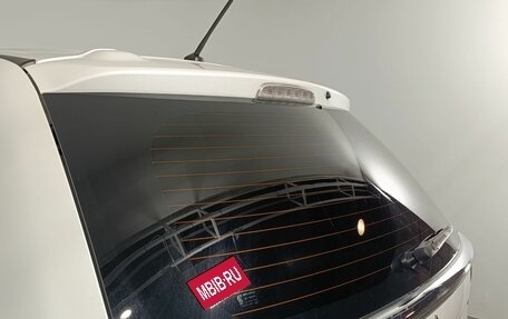 Mitsubishi Outlander III рестайлинг 3, 2014 год, 1 360 000 рублей, 17 фотография
