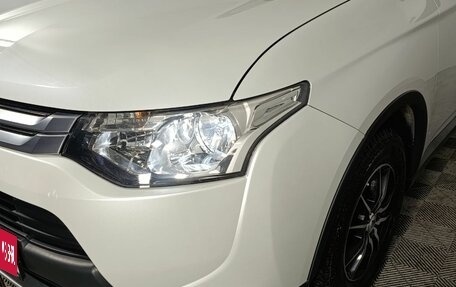 Mitsubishi Outlander III рестайлинг 3, 2014 год, 1 360 000 рублей, 21 фотография