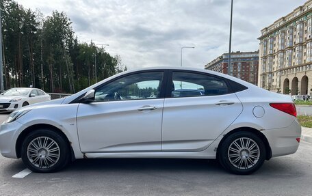 Hyundai Solaris II рестайлинг, 2012 год, 860 000 рублей, 7 фотография