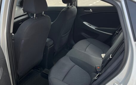 Hyundai Solaris II рестайлинг, 2012 год, 860 000 рублей, 11 фотография