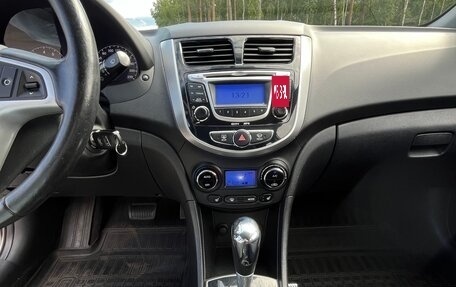 Hyundai Solaris II рестайлинг, 2012 год, 860 000 рублей, 14 фотография