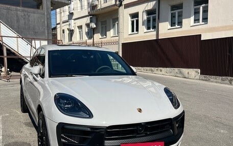 Porsche Macan I рестайлинг, 2022 год, 11 200 000 рублей, 2 фотография