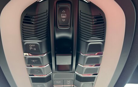 Porsche Macan I рестайлинг, 2022 год, 11 200 000 рублей, 22 фотография