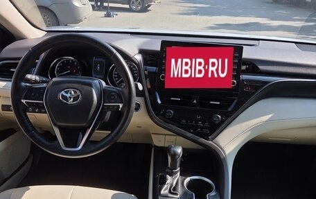 Toyota Camry, 2021 год, 3 350 000 рублей, 19 фотография