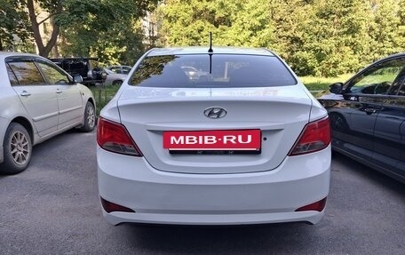 Hyundai Solaris II рестайлинг, 2015 год, 370 000 рублей, 6 фотография