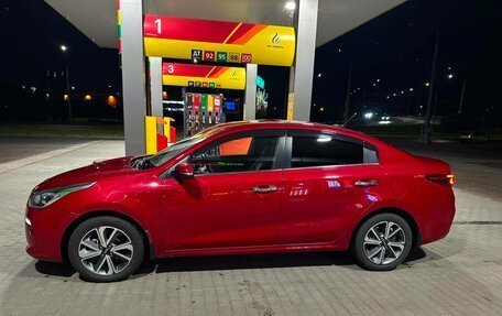 KIA Rio IV, 2017 год, 1 100 000 рублей, 2 фотография